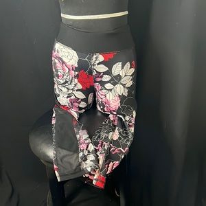 Floral leggings